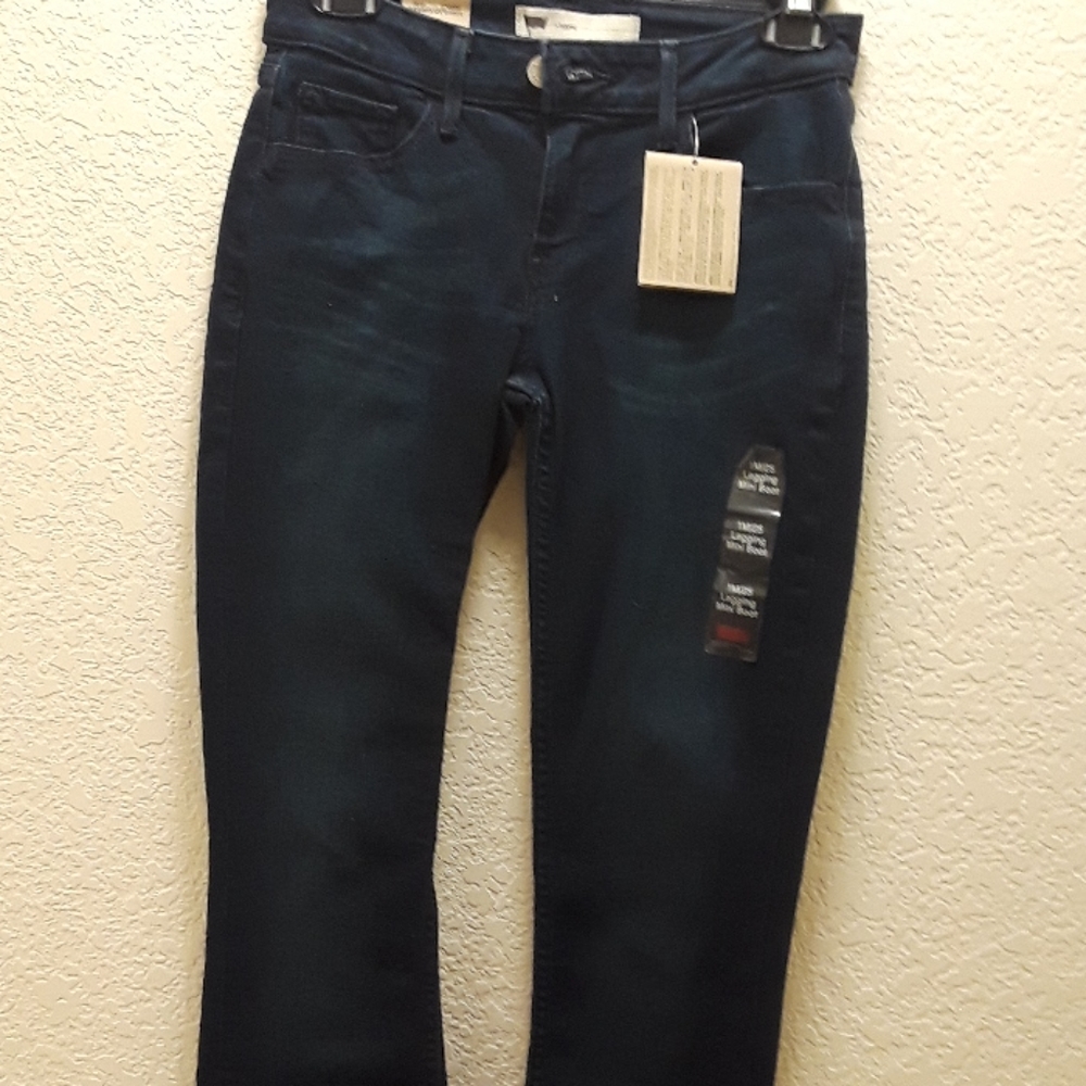 *Levi's Dark Wash New Legging Mini Boot Women’s Size 1M/25 Denim Jean’s A37